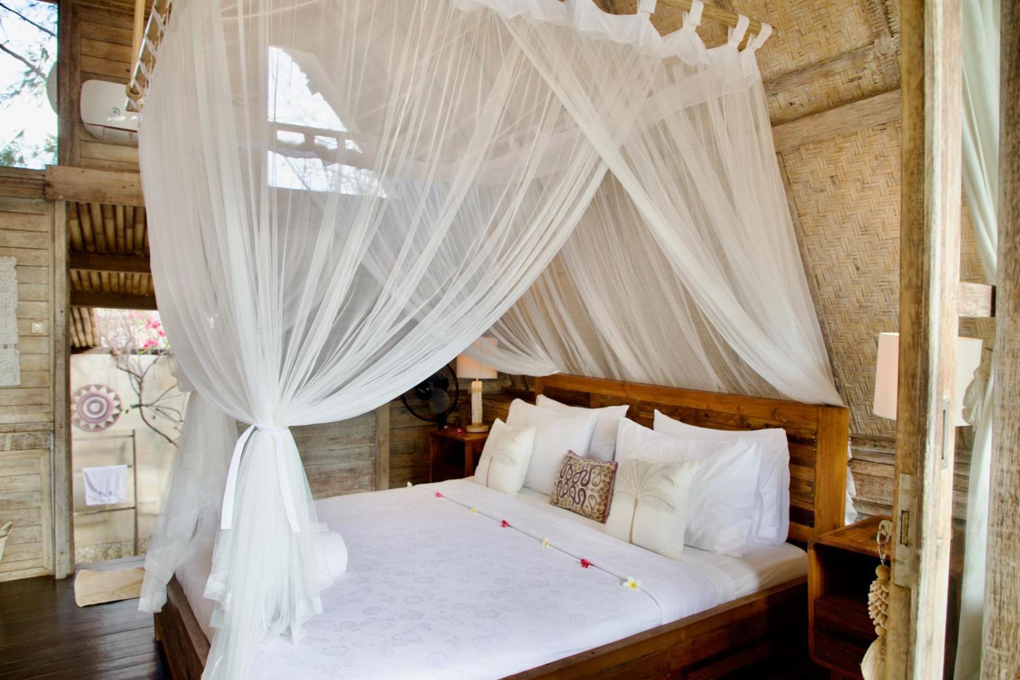 Villa Sunset Beach Джили Трауанган Екстериор снимка