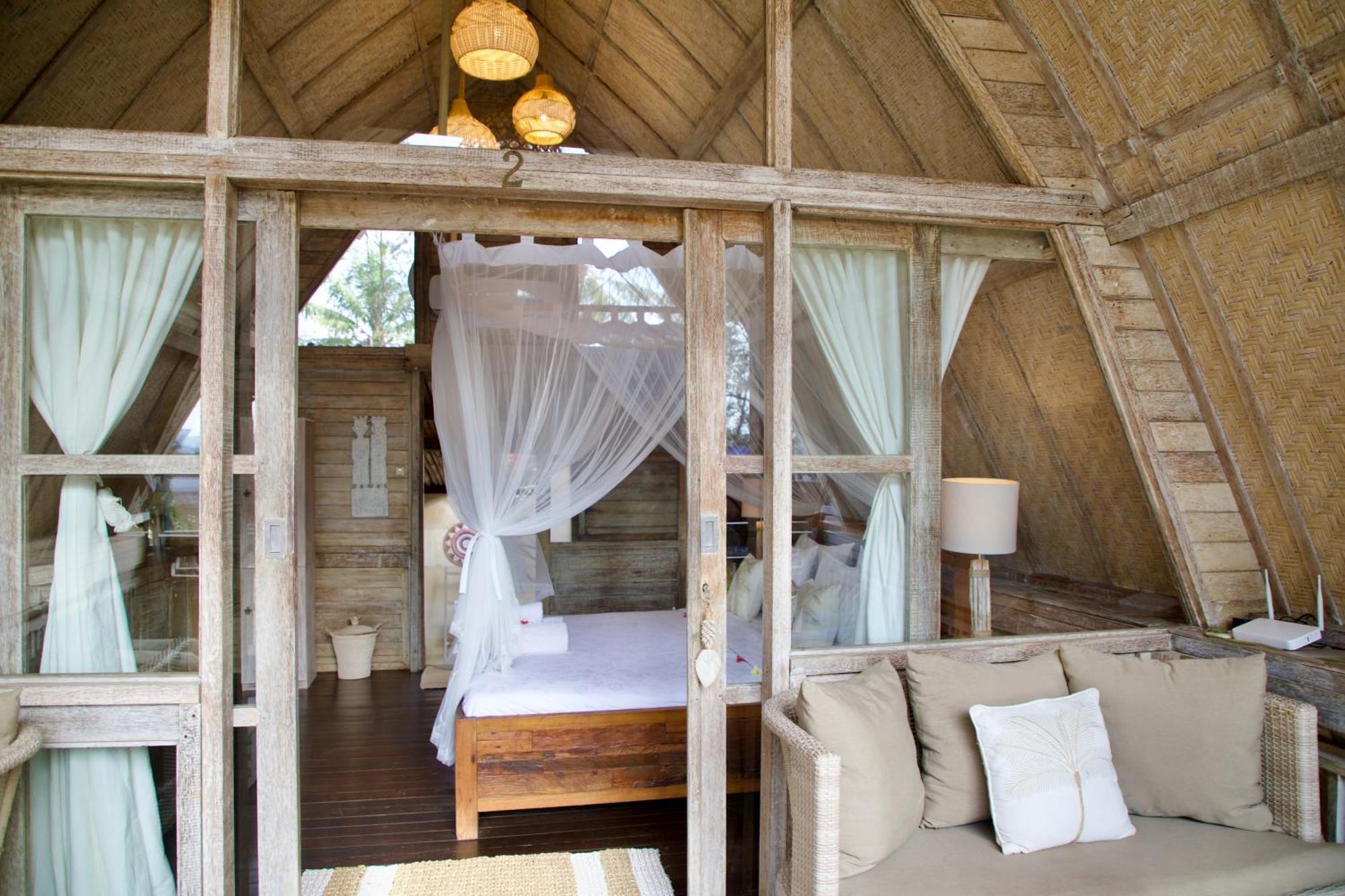 Villa Sunset Beach Джили Трауанган Екстериор снимка