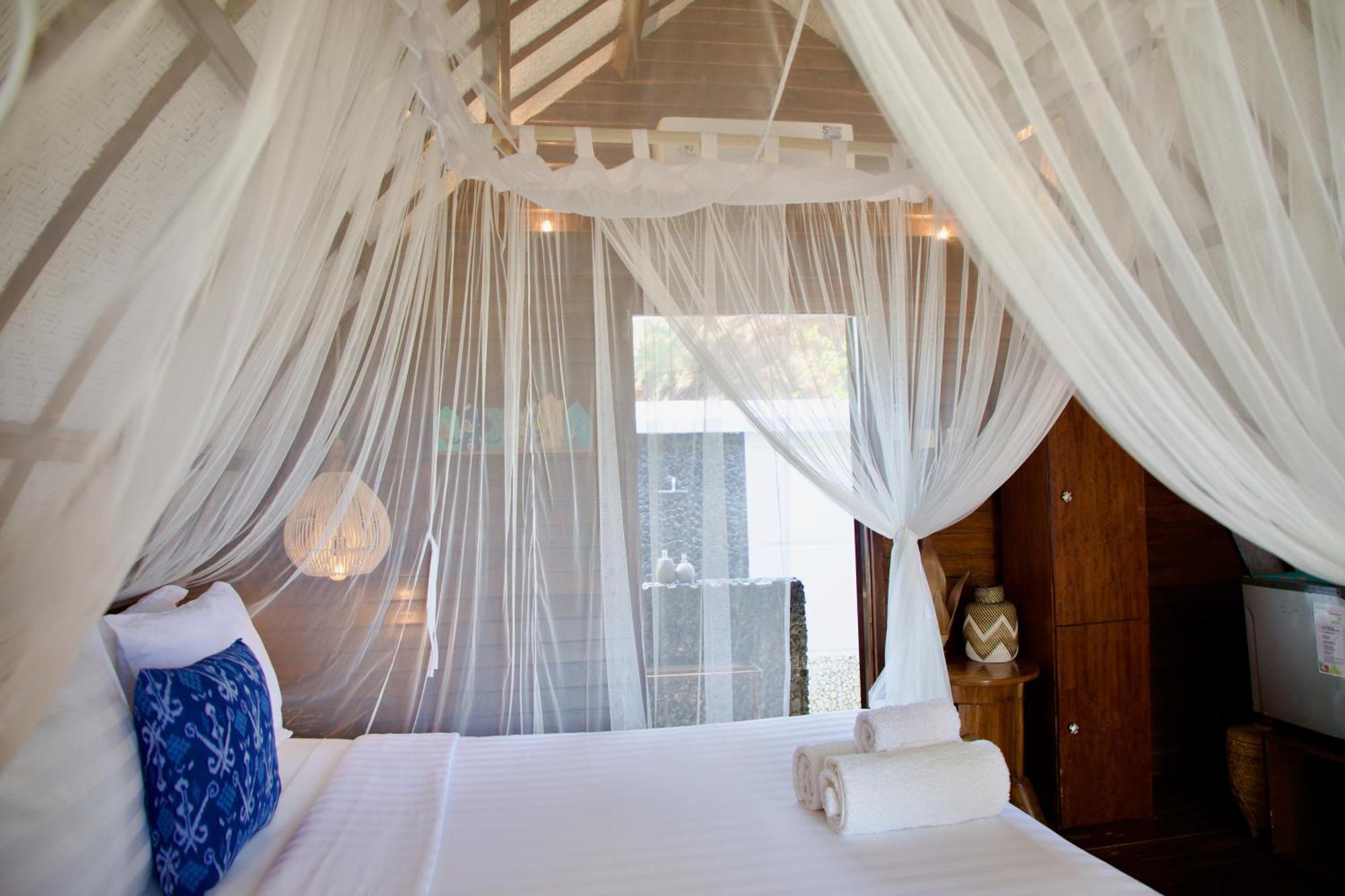 Villa Sunset Beach Джили Трауанган Екстериор снимка